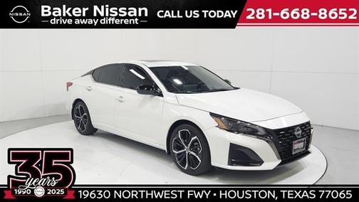 White 2025 Nissan Altima SR Sedan