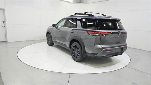 Gun Metallic 2026 Nissan Pathfinder SL