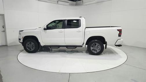 Glacier White 2026 Nissan Frontier SV