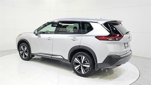 Brilliant Silver Metallic 2022 Nissan Rogue SL