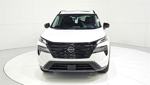 Everest White P 2026 Nissan Rogue Dark Armor