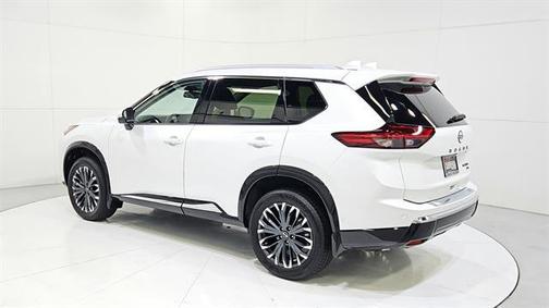 Pearl 2026 Nissan Rogue Platinum