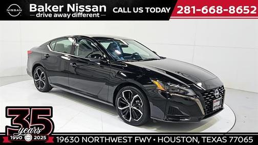 Super Black 2025 Nissan Altima SR
