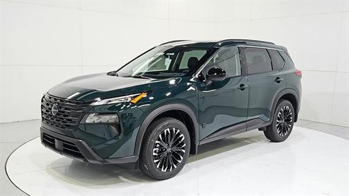 Obsidian Green Pearl 2026 Nissan Rogue Dark Armor