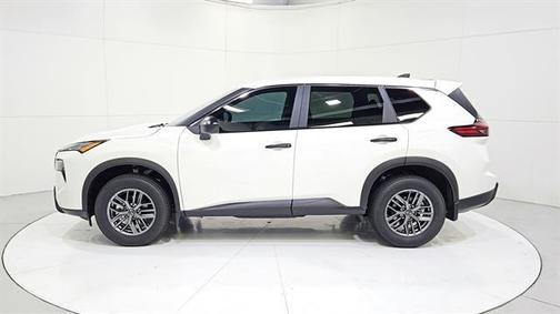 Glacier White 2026 Nissan Rogue S