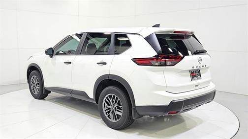 Glacier White 2026 Nissan Rogue S