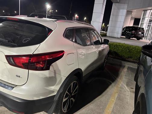 2018 Nissan Rogue Sport SL