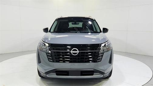 Boulder Gray Metallic 2026 Nissan Pathfinder Platinum