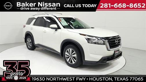 2023 Nissan Pathfinder SL
