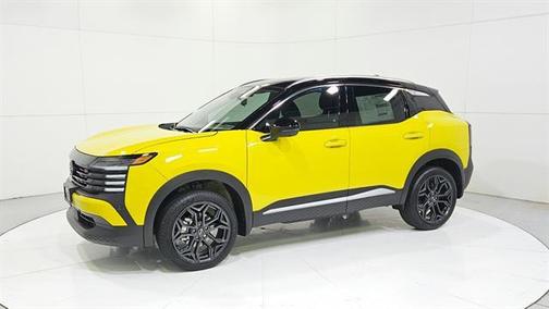 2t Ylw Blk Roof 2026 Nissan Kicks SR