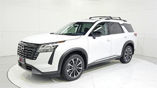 Everest White P 2026 Nissan Pathfinder Platinum
