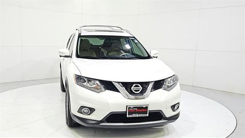 Moonlight White 2015 Nissan Rogue SL