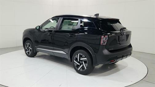 Super Black 2026 Nissan Kicks SV