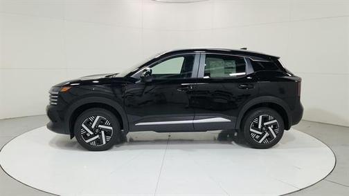 Super Black 2026 Nissan Kicks SV