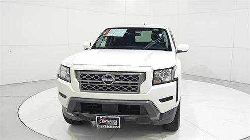 Glacier White 2023 Nissan Frontier SV