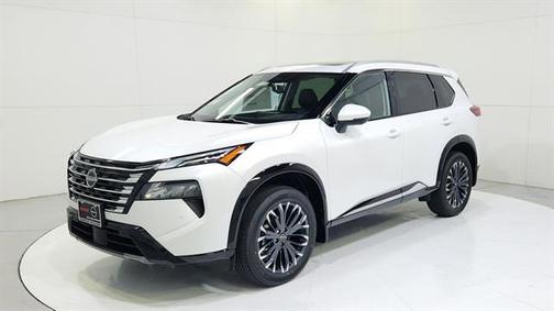 Everest White P 2026 Nissan Rogue Platinum