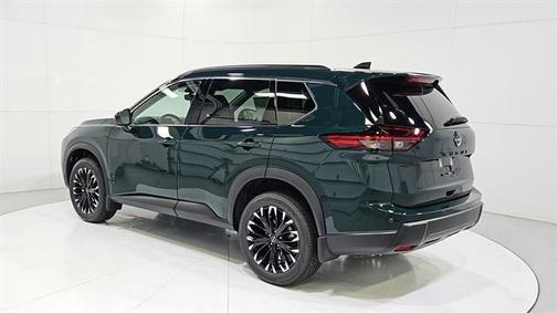 Obsidian Green 2026 Nissan Rogue Dark Armor