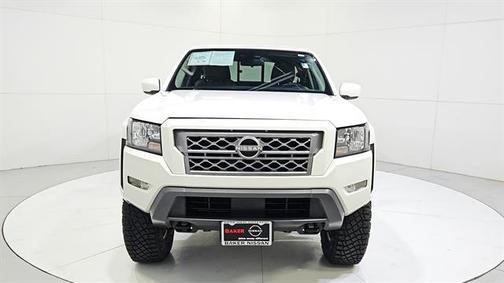 Glacier White 2022 Nissan Frontier SV