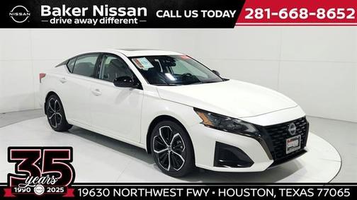 2023 Nissan Altima 2.5 SR