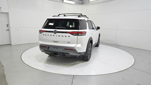 Everest White P 2026 Nissan Pathfinder SL