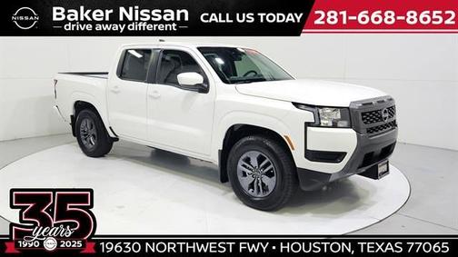 2025 Nissan Frontier SV