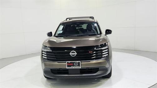 Canyon Bronze M 2026 Nissan Kicks SR