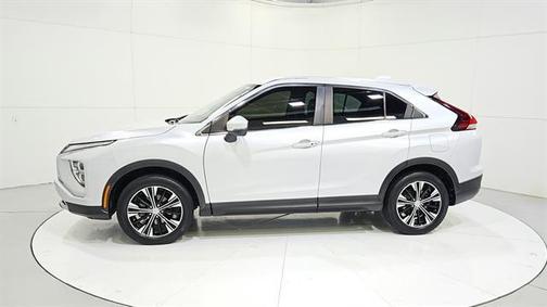 White Diamond 2022 Mitsubishi Eclipse Cross SE