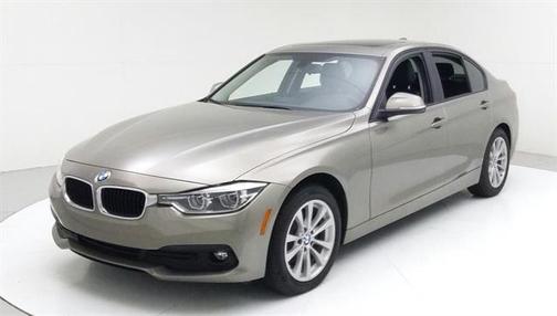 Platinum Silver Metallic 2018 BMW 320 i