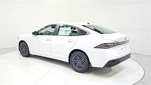 Fresh Powder 2026 Nissan Sentra SV