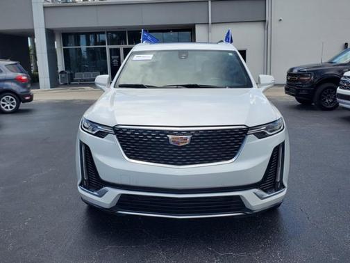 2024 Cadillac XT6 Luxury FWD