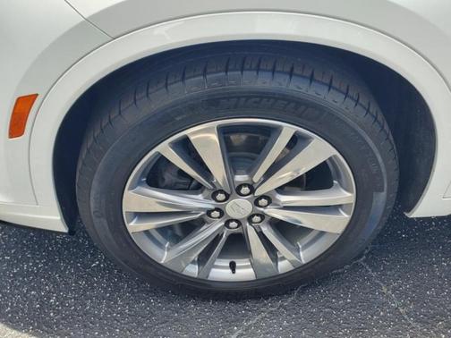2024 Cadillac XT6 Luxury FWD