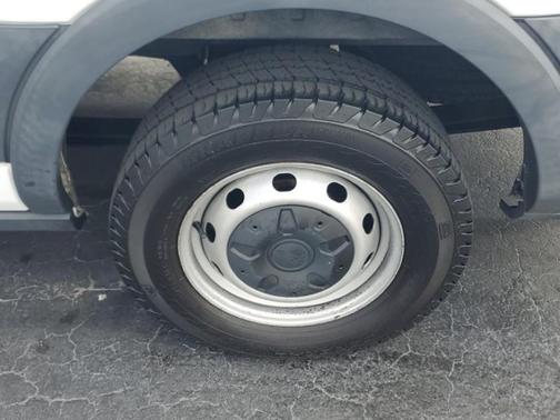 2017 Ford Transit-350 148 WB Medium Roof Cargo