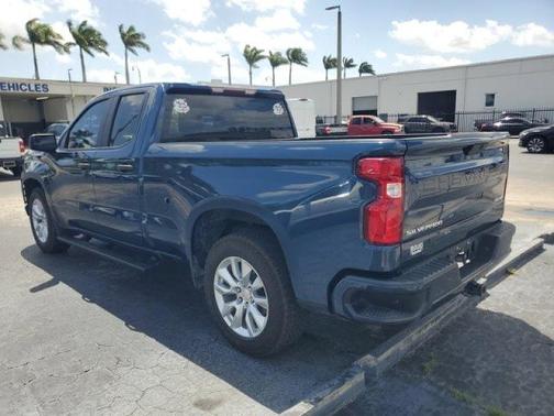 Northsky Blue Metallic 2019 Chevrolet Silverado 1500 CUSTOM