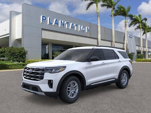 2025 Ford Explorer Active RWD
