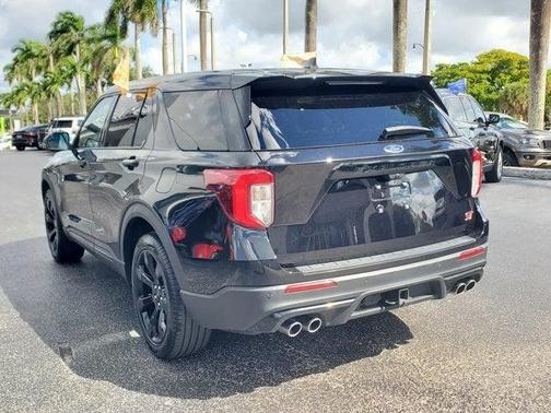 2022 Ford Explorer ST