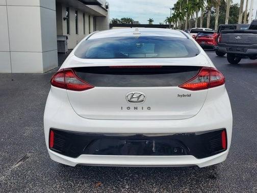 2019 Hyundai IONIQ Hybrid Limited