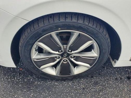 2019 Hyundai IONIQ Hybrid Limited