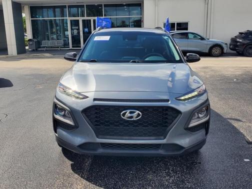 2021 Hyundai KONA SEL
