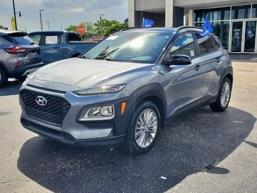 2021 Hyundai KONA SEL