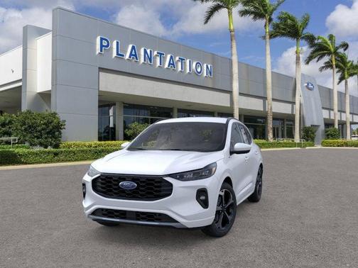 2025 Ford Escape ST-Line Elite
