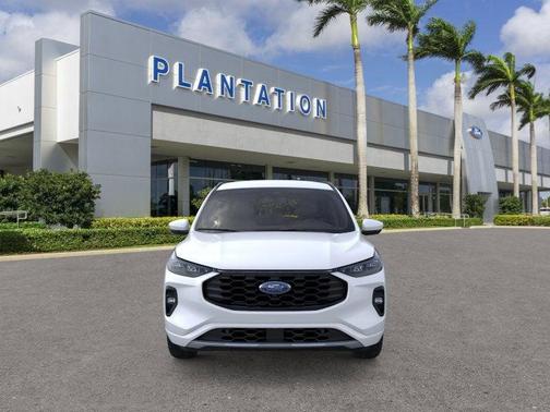 2025 Ford Escape ST-Line Elite