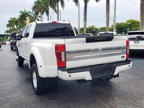 2022 Ford F-350 Platinum