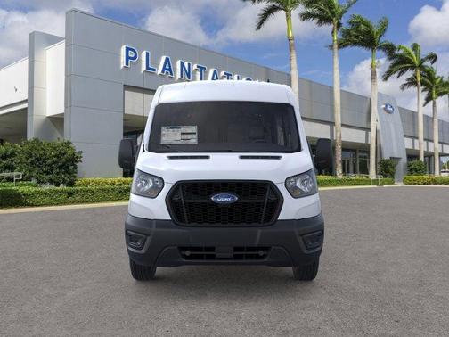 2025 Ford Transit-250 148 WB Medium Roof Cargo