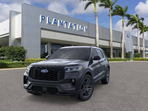 2025 Ford Explorer ST-Line RWD