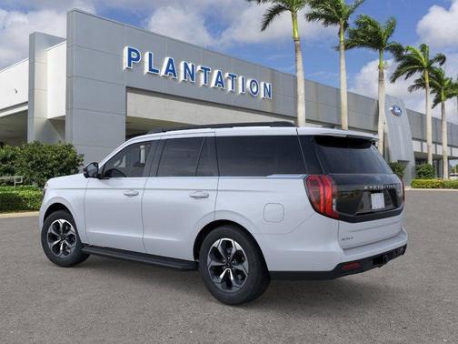 2026 Ford Expedition Active