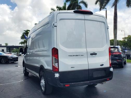 2022 Ford Transit-250 T-250 148 MED RF 9070 GVWR