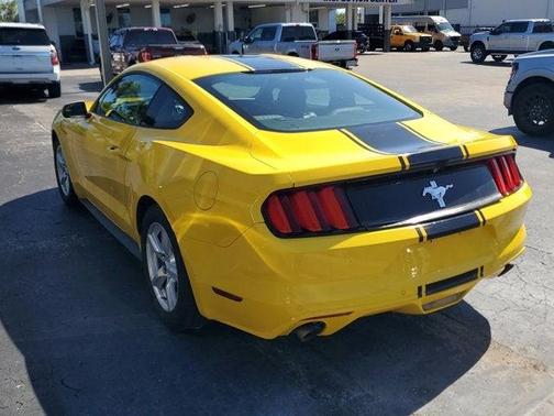 2015 Ford Mustang V6