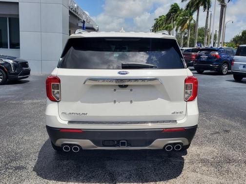 2024 Ford Explorer Platinum