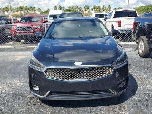 2017 Kia Cadenza Premium