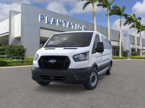 2025 Ford Transit-350 XL